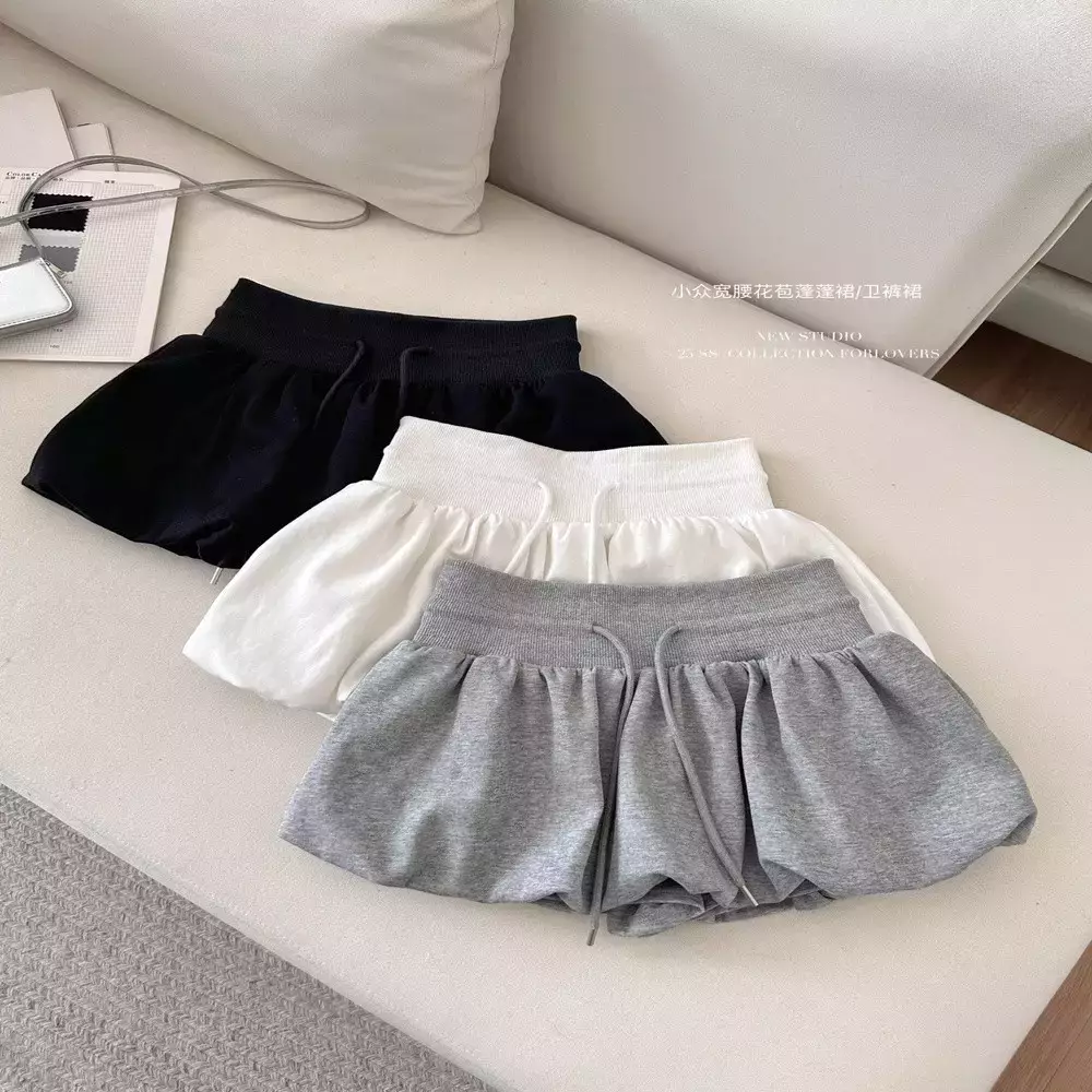 노브랜드 안전팬츠 내장 플레어 벌룬 미니 스커트