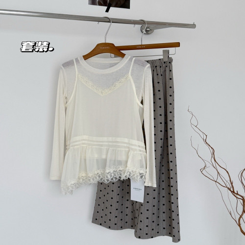 여성용 상하의 세트