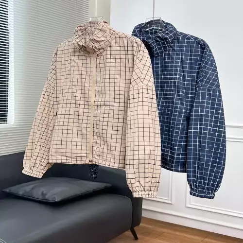 노브랜드 체크 패턴 스탠드넥 숏 재킷