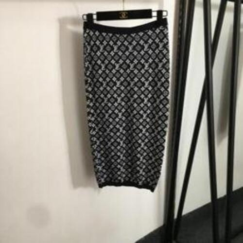 여성용 미디 스커트