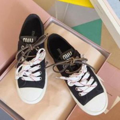 여성용 스니커즈