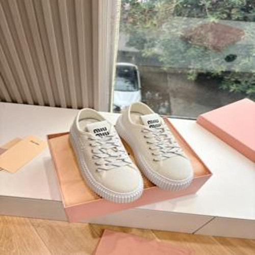 여성용 스니커즈
