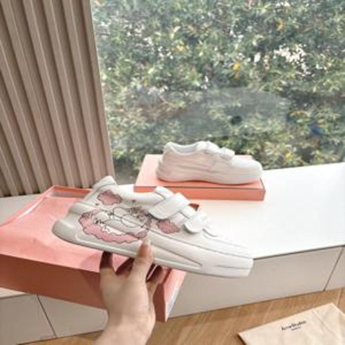 여성용 스니커즈