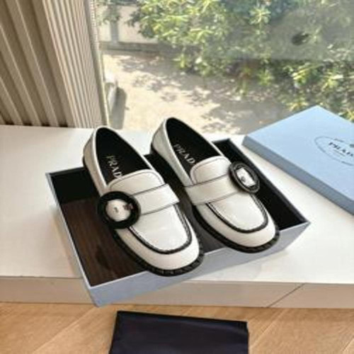 여성용 로퍼