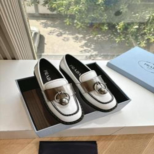 여성용 로퍼