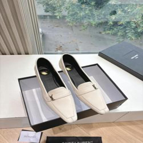 여성용 로퍼