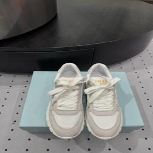 여성용 스니커즈