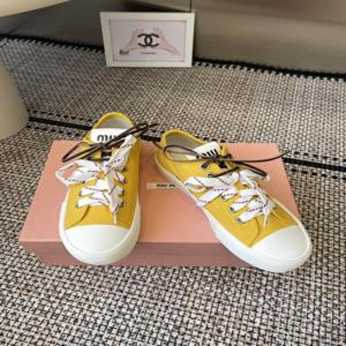 여성용 스니커즈