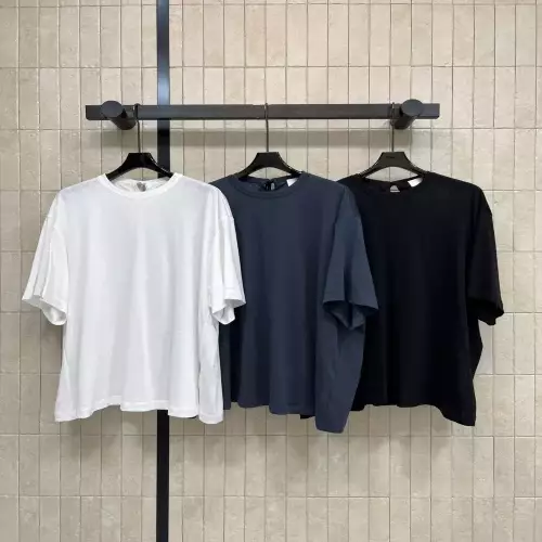 노브랜드 백 리본 포인트 루즈핏 탑
