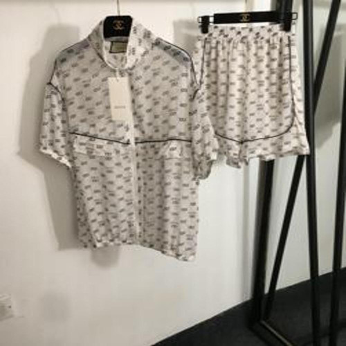 여성용 상하의 세트
