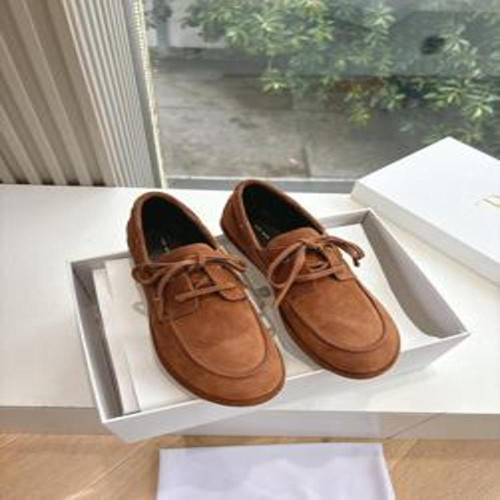 여성용 로퍼
