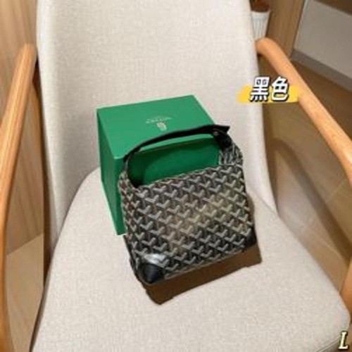 파우치
