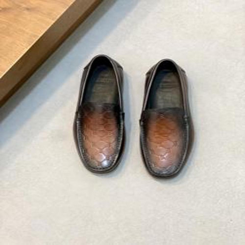 남성용 로퍼