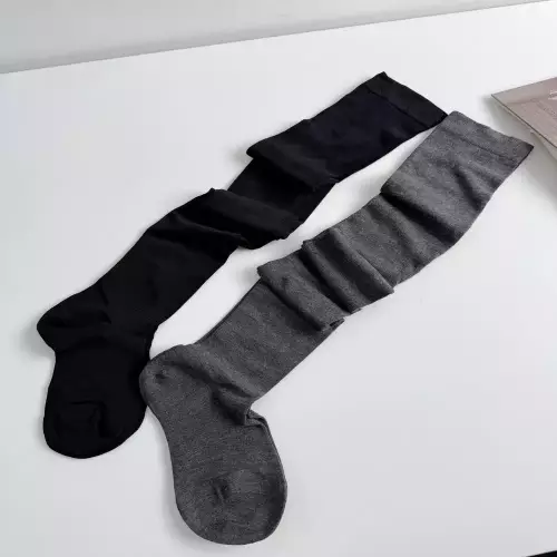 노브랜드 실크 초박형 오버니 스타킹