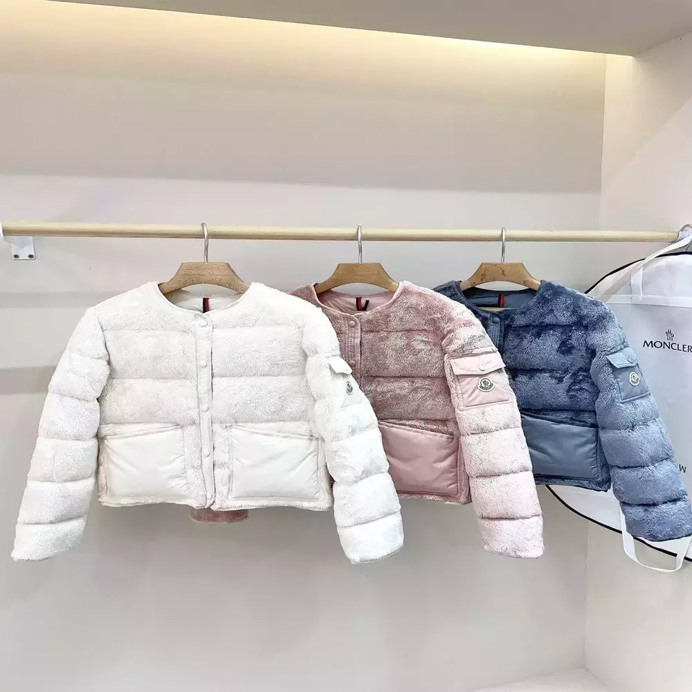 몽클레어 테디 텍스처 나일론 배색 쇼트 패딩