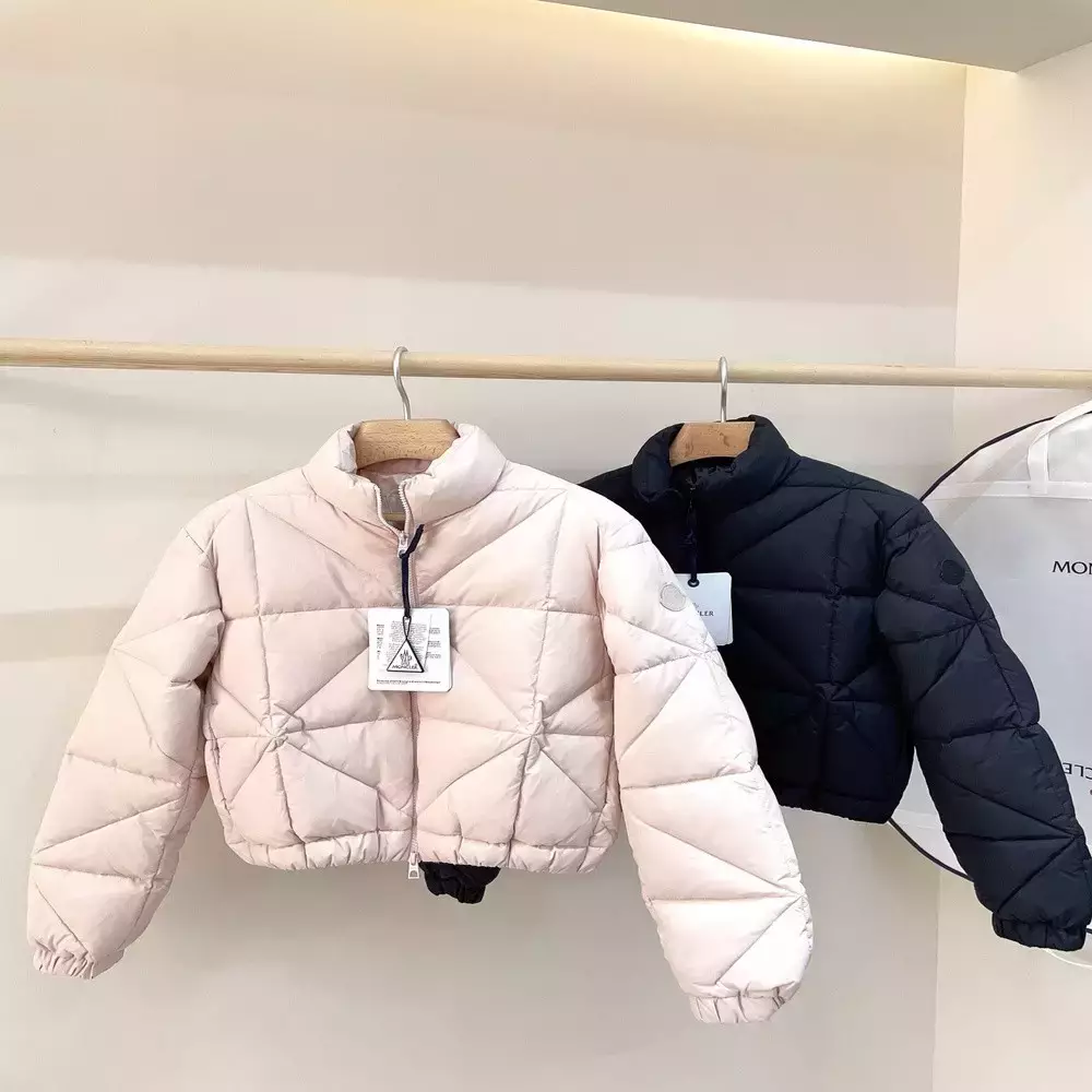 몽클레어 다이아 퀼팅 나일론 쇼트 패딩