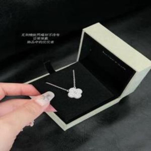 목걸이