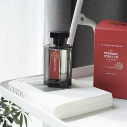 EDT 향수