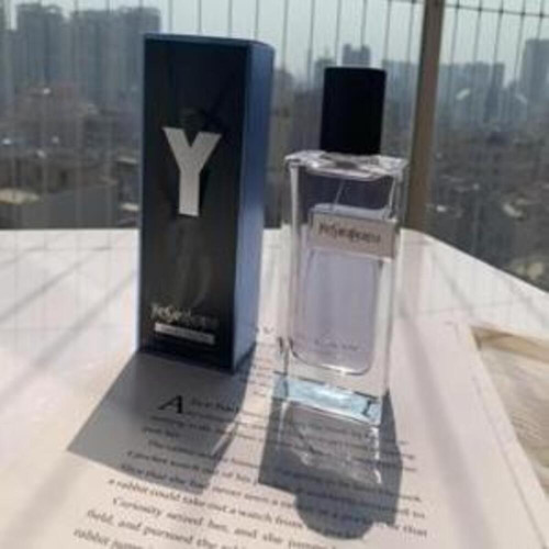 EDT 향수