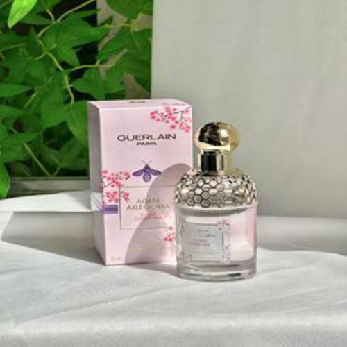 EDT 향수