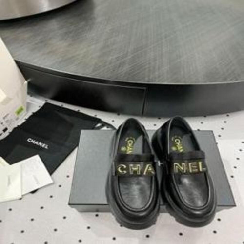 여성용 로퍼