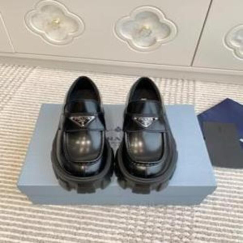 여성용 로퍼