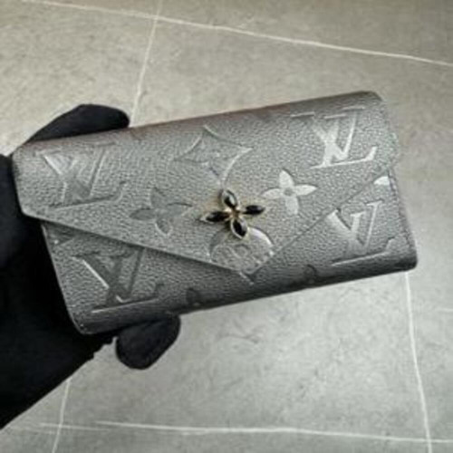 3단 지갑