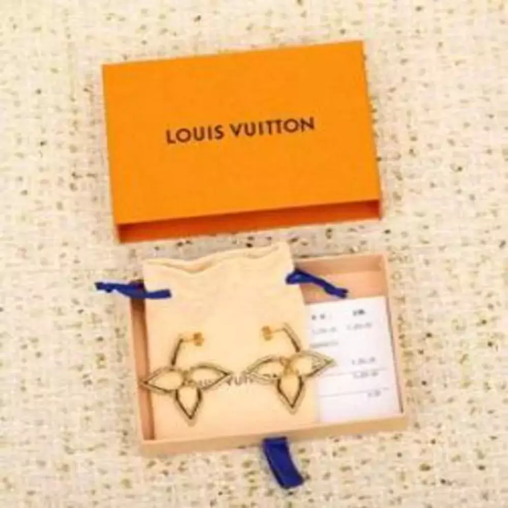 루이비통 마이 LV 하트 모노그램 핑크 스톤 이어링