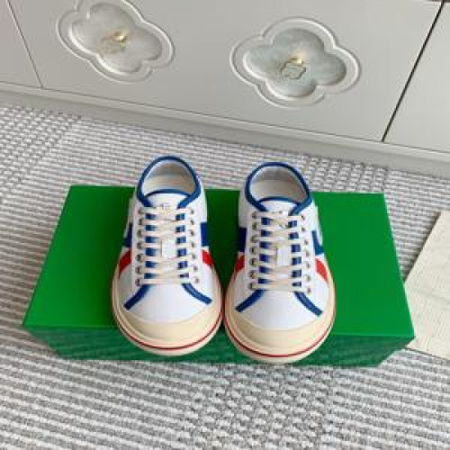 남녀공용 스니커즈