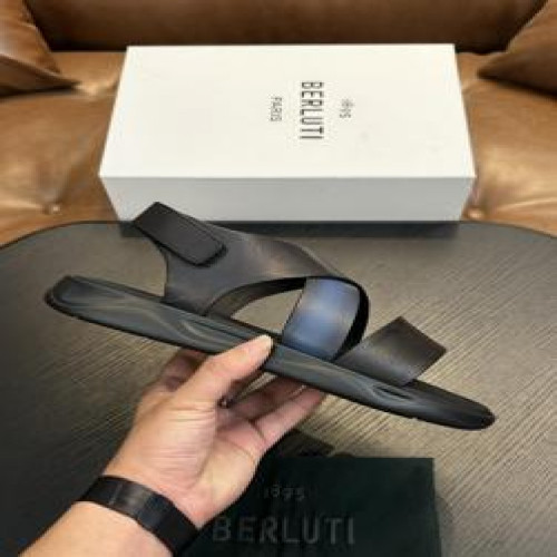 남성용 샌들