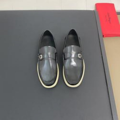 남성용 로퍼