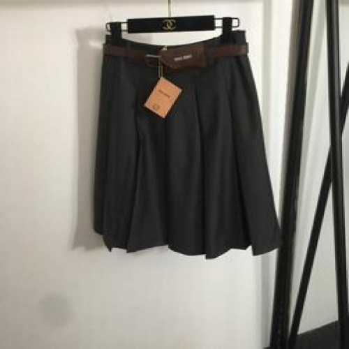 여성용 미디 스커트