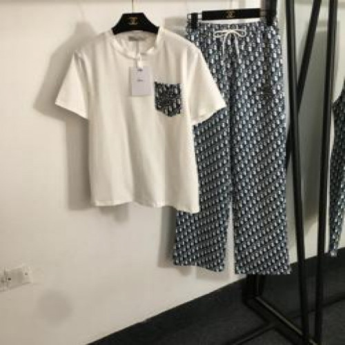 여성용 상하의 세트