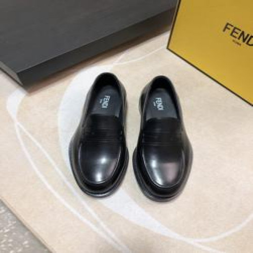 남성용 로퍼