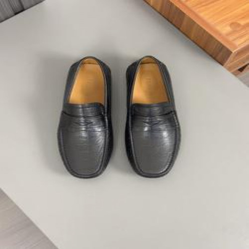 남성용 로퍼