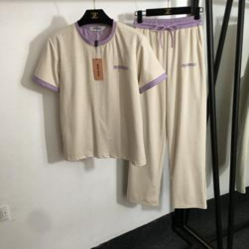 여성용 상하의 세트