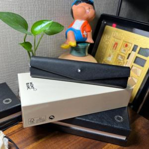 펜 파우치