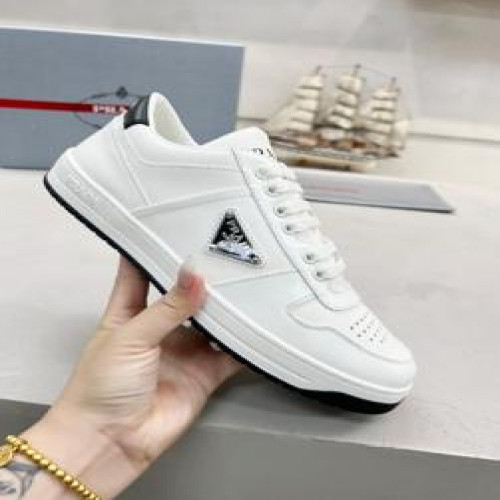 남성용 스니커즈